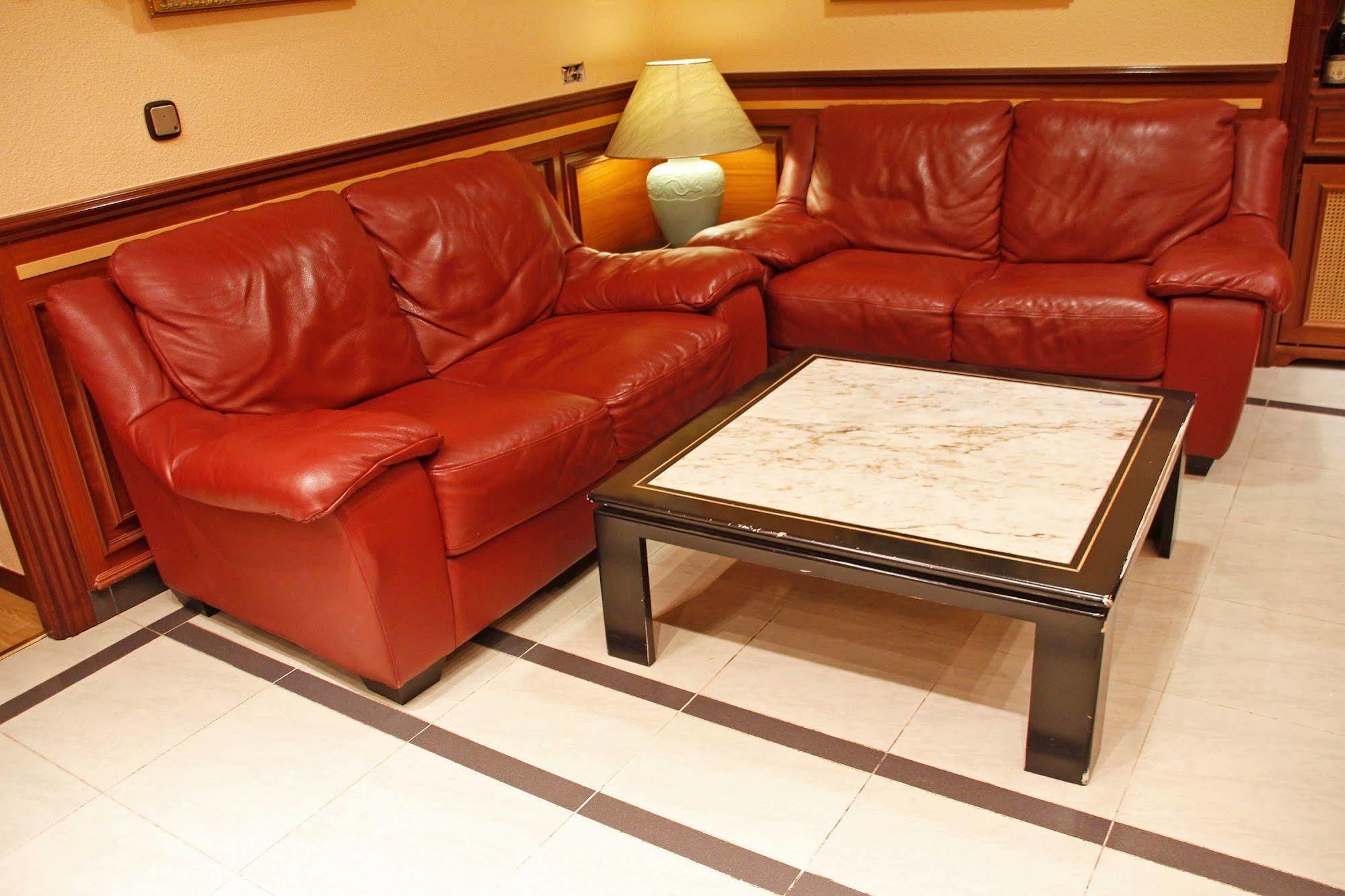 Hostal Victoria III Madrid Luaran gambar
